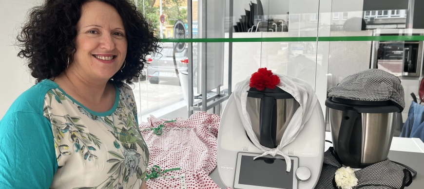 SAN ISIDRO THERMOMIX PINTO Y FUENLABRADA. ROSQUILLAS LISTAS CON GLASEADO DE REMOLACHA