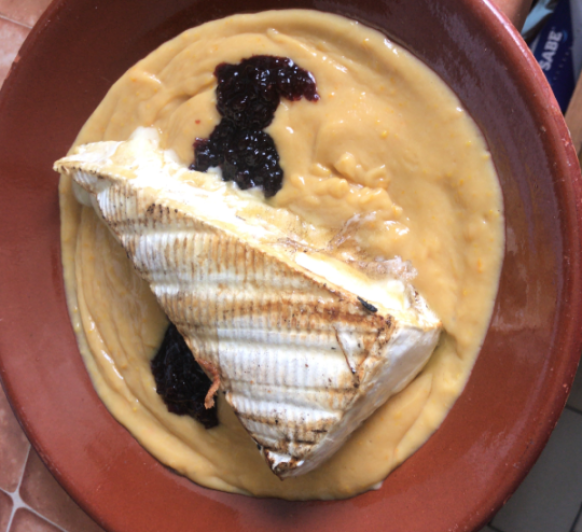 CREMA INGLESA DE NARANJA *ORANGE CURD* CON QUESO CAMEMBERT A LA PLANCHA