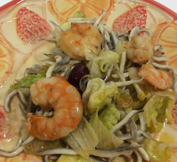 Ensalada templada de GULAS y GAMBONES 620488324