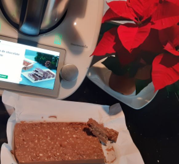 Turrón de chocolate crujiente